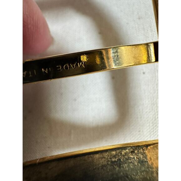 Genuine Original from Italy.  Black  Leather Croc with Gold Buckle lock Belt - Picture 6 of 7